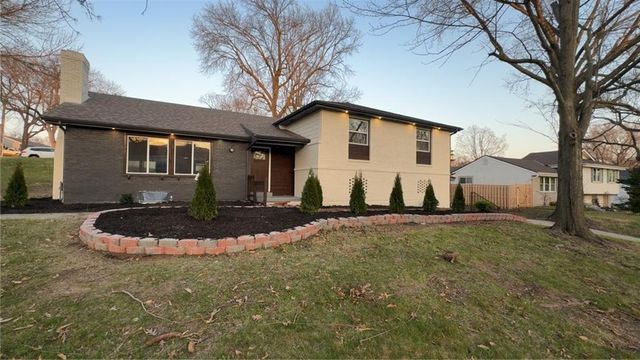 8701 Ward Parkway, Kansas City, MO 64114