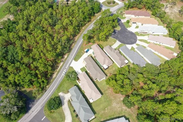 24 Beech Street, Homosassa, FL 34446