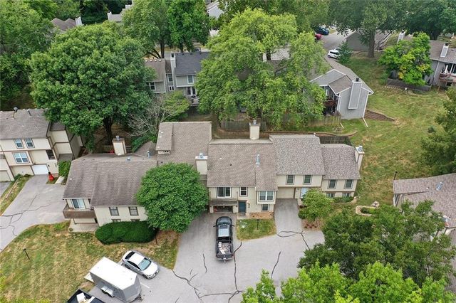 5768 N Anita Avenue, Kansas City, MO 64151