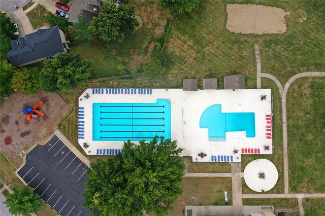 5768 N Anita Avenue, Kansas City, MO 64151