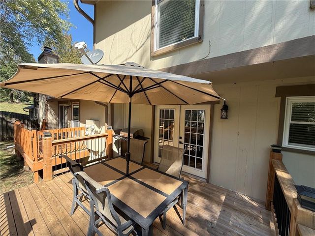 5768 N Anita Avenue, Kansas City, MO 64151