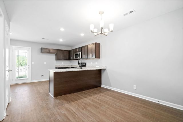 124 Davis Ridge Lane, Clarksville, TN 37040