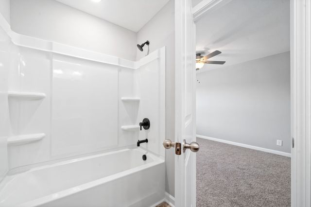124 Davis Ridge Lane, Clarksville, TN 37040