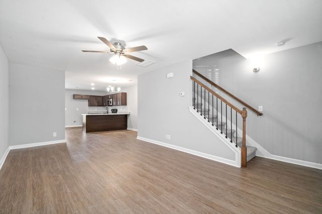 124 Davis Ridge Lane, Clarksville, TN 37040