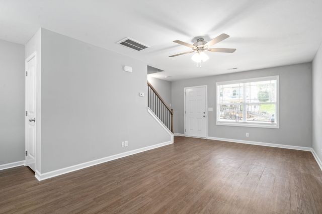 124 Davis Ridge Lane, Clarksville, TN 37040