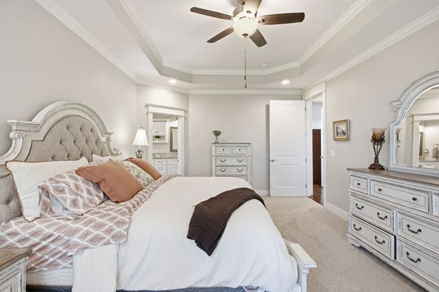 1318 Theta Pike, Columbia, TN 38401