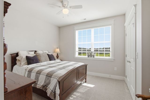 1318 Theta Pike, Columbia, TN 38401