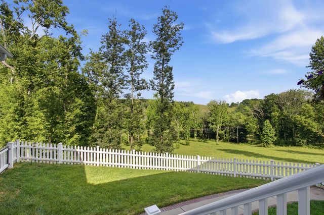 1318 Theta Pike, Columbia, TN 38401
