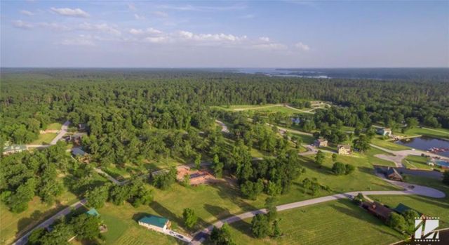 111 North Forest Drive, Huntsville, TX 77340