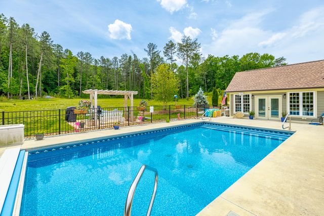 12256 Clift Mill Road, Soddy Daisy, TN 37379