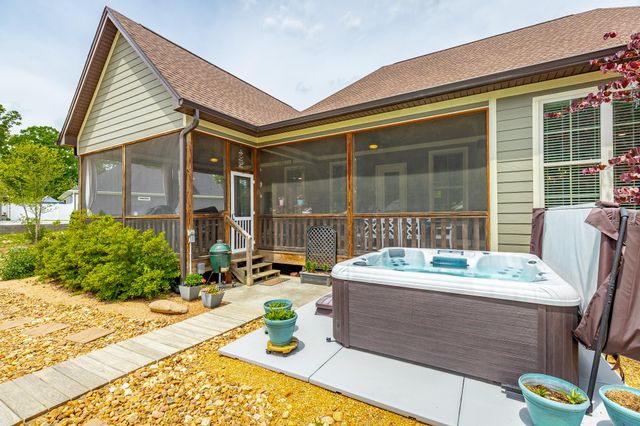 12256 Clift Mill Road, Soddy Daisy, TN 37379