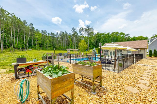 12256 Clift Mill Road, Soddy Daisy, TN 37379