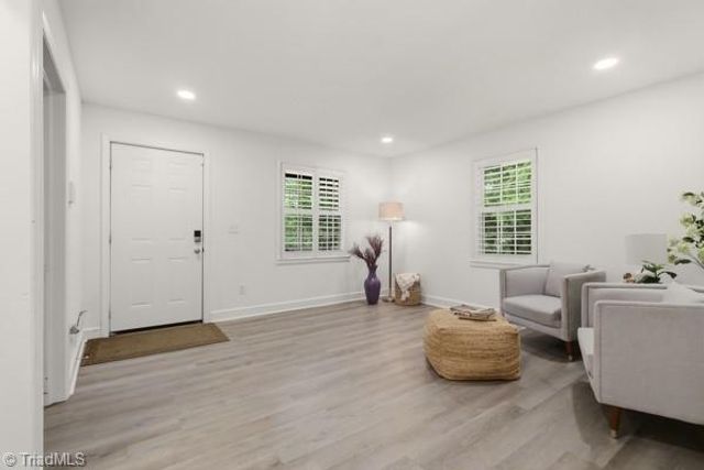 504 4TH Street, High Point, NC 27260