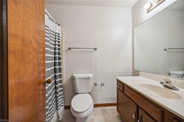 4607 Merrimac LN, Virginia Beach, VA 23455