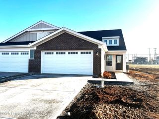 176 Switchgrass Ln 70B, Mt Washington, KY 40047