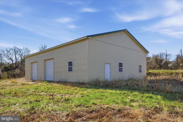 20161 ASKEGRENS LN, Sterling, VA 20165