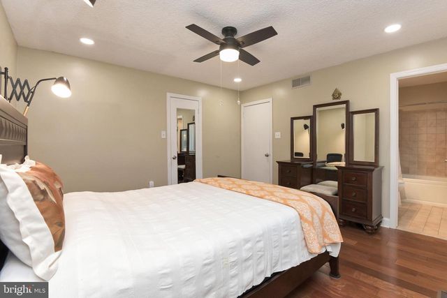 156 HAMPSHIRE DRIVE, Plainsboro, NJ 08536