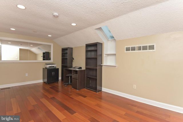 156 HAMPSHIRE DRIVE, Plainsboro, NJ 08536