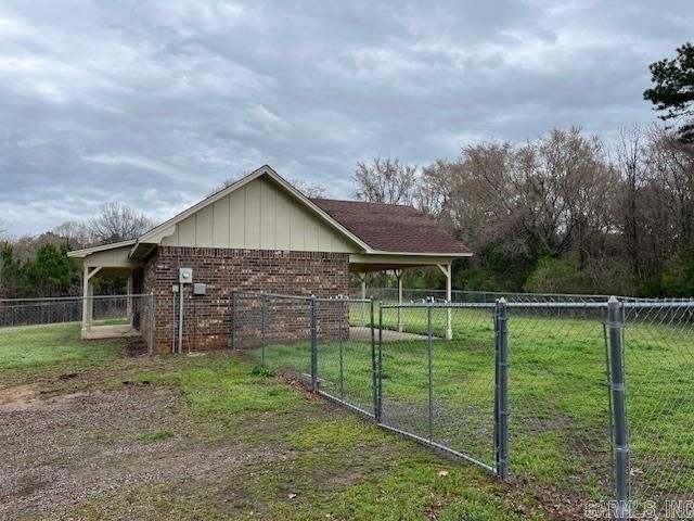 397 Rolling Green Dr, Dover, AR 72837