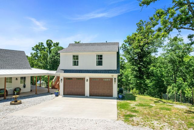 15933 Railroad Cut Road, Rogers, AR 72756