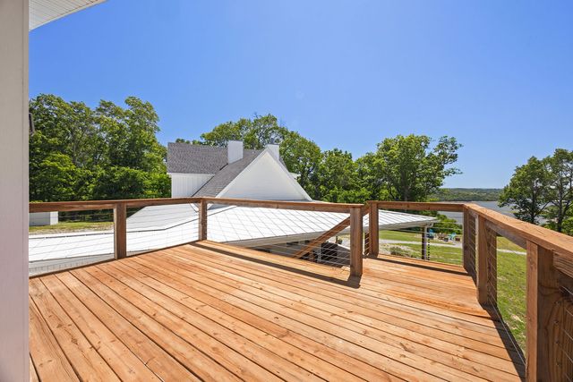 15933 Railroad Cut Road, Rogers, AR 72756