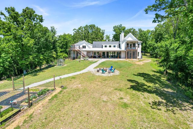 15933 Railroad Cut Road, Rogers, AR 72756