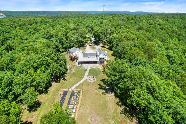 15933 Railroad Cut Road, Rogers, AR 72756