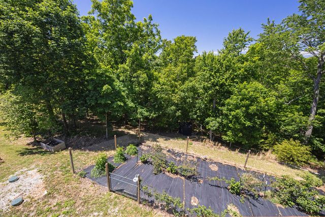 15933 Railroad Cut Road, Rogers, AR 72756