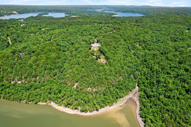 15933 Railroad Cut Road, Rogers, AR 72756