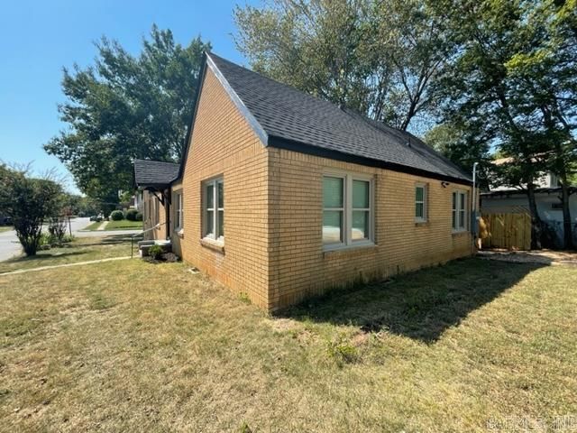 2323 S Izard Street, Little Rock, AR 72206