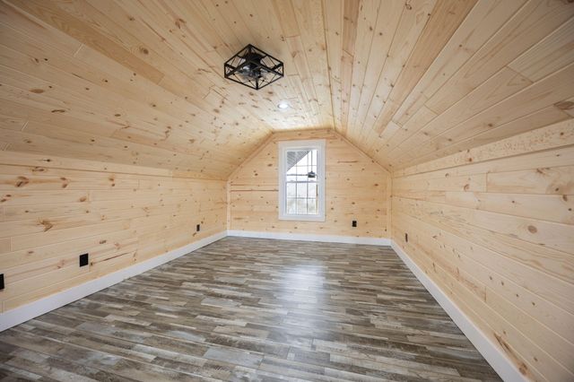 433 Woodlands Way, Russell Springs, KY 42642