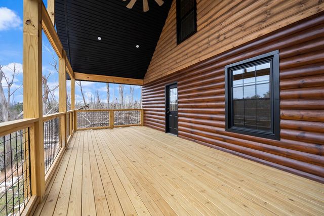 433 Woodlands Way, Russell Springs, KY 42642