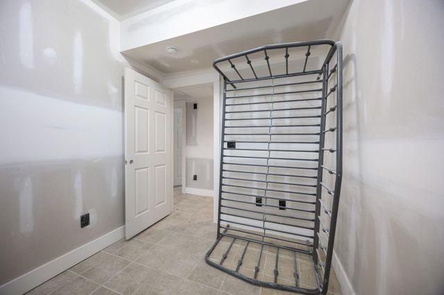 433 Woodlands Way, Russell Springs, KY 42642