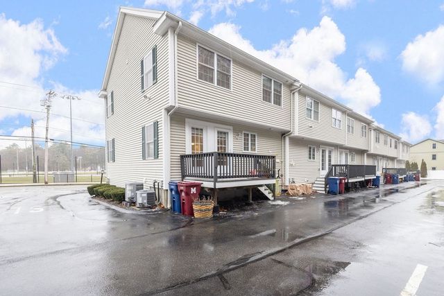 70 Sylvan St 70, Melrose, MA 02176