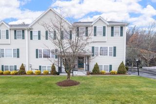 70 Sylvan St 70, Melrose, MA 02176