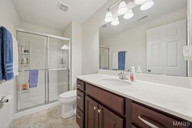 16164 Amber Vista Drive, Ballwin, MO 63021