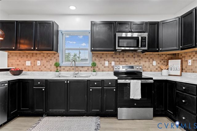 522 S Jefferson St, Petersburg, VA 23803