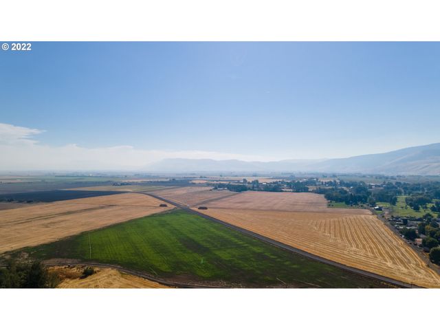 61993 QUAIL Rd, La Grande, OR 97850