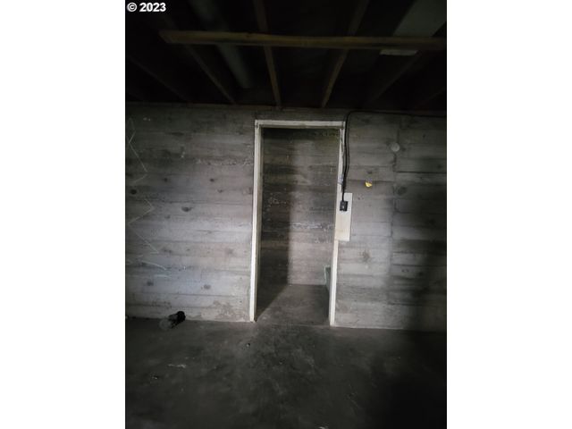 61993 QUAIL Rd, La Grande, OR 97850