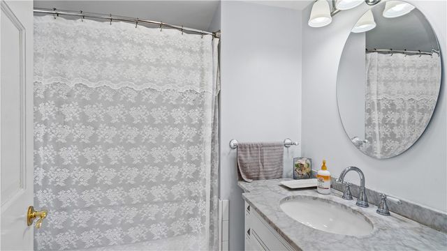 145 Massasoit Drive, Warwick, RI 02888