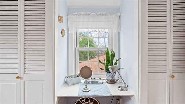 145 Massasoit Drive, Warwick, RI 02888