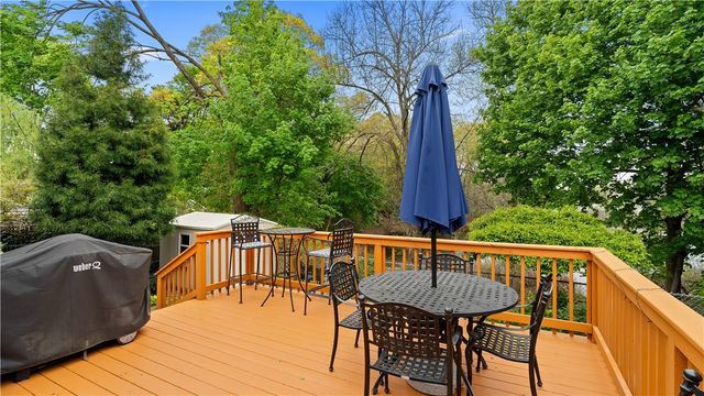 145 Massasoit Drive, Warwick, RI 02888