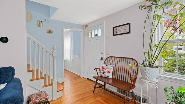 145 Massasoit Drive, Warwick, RI 02888
