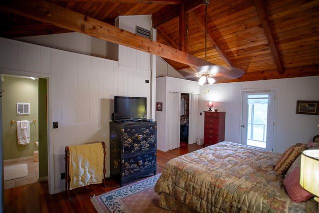 1620 E Buffalo Road, Robbinsville, NC 28771