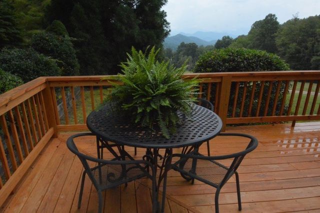 1620 E Buffalo Road, Robbinsville, NC 28771