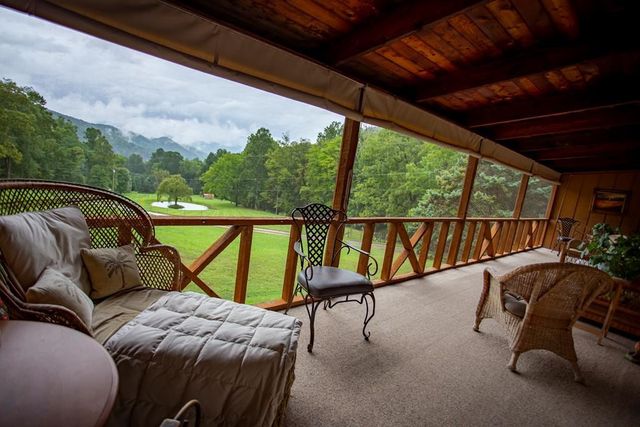 1620 E Buffalo Road, Robbinsville, NC 28771