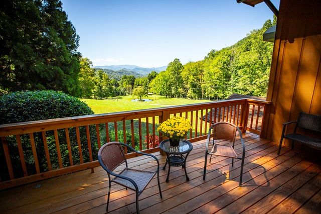 1620 E Buffalo Road, Robbinsville, NC 28771