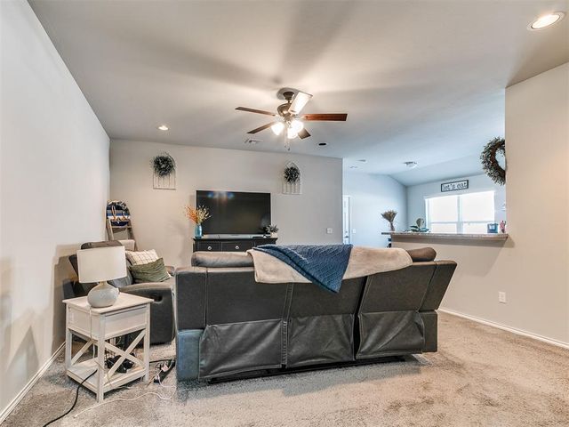 1817 Hannah Lane, Oklahoma City, OK 73127