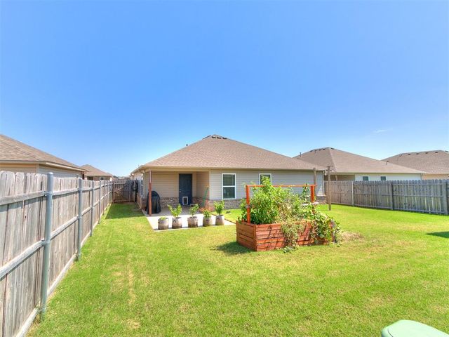 1817 Hannah Lane, Oklahoma City, OK 73127