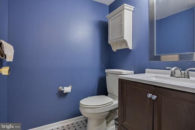 31 CHELSEA RD, Mount Holly, NJ 08060